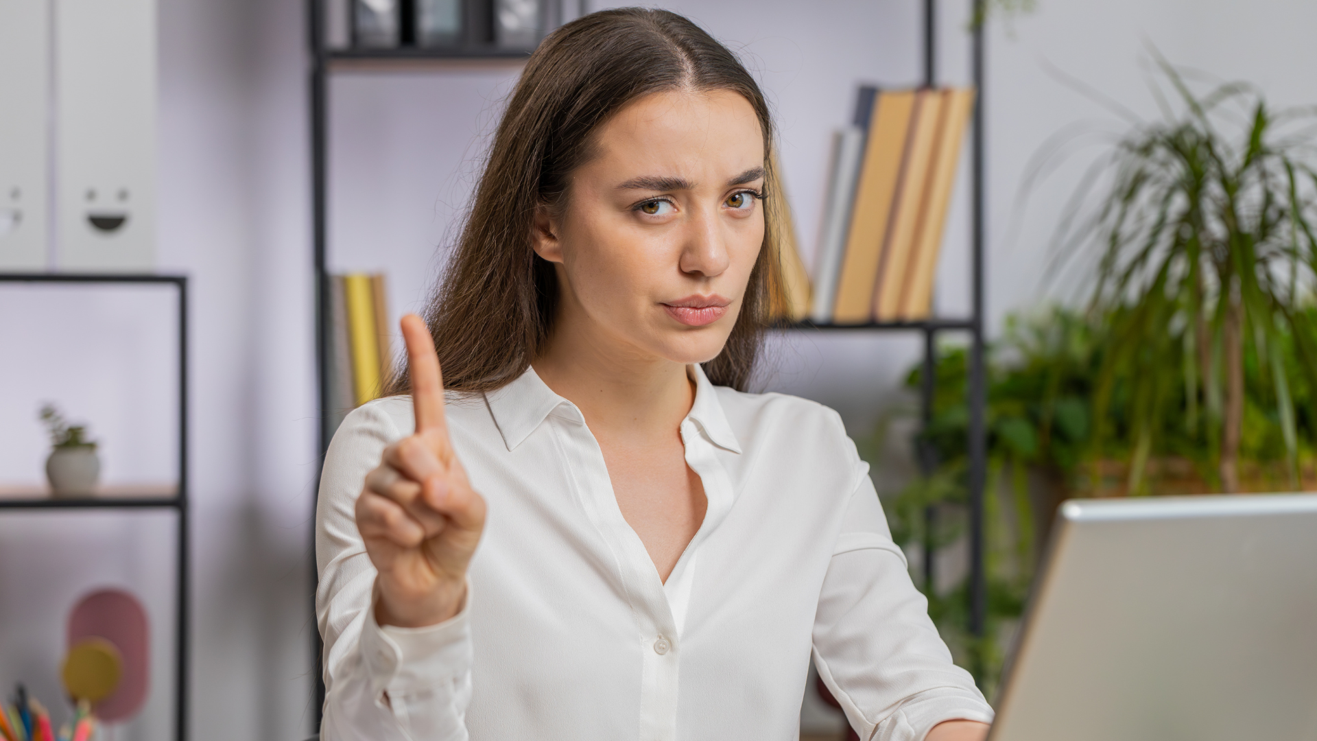 Common online income mistakes beginners should avoid.